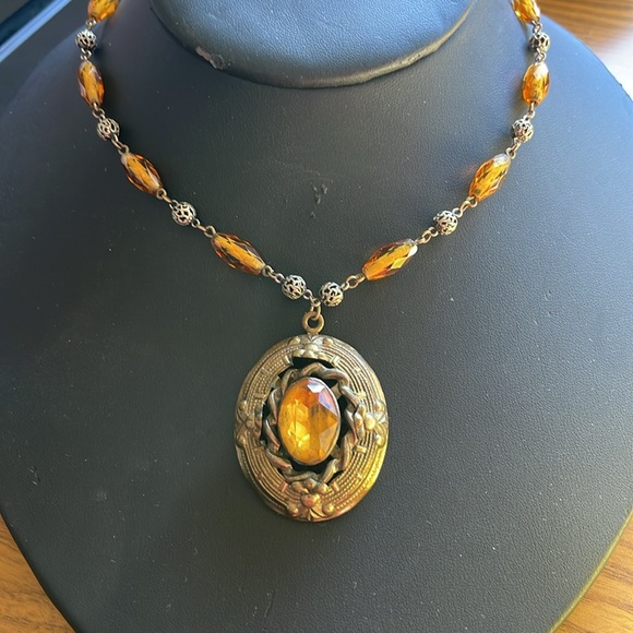 Antique Czech Topaz Glass Beads Brass Filigree 1920's Pendent in Victorian Style - Picture 7 of 7